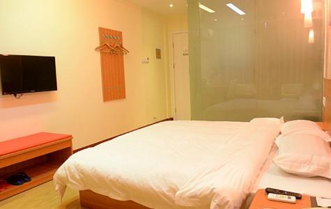Thank Inn Chain Hotel Henan Xinyang Train Station Gongqu Road מראה חיצוני תמונה